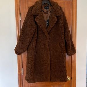 NWT. Women’s lucky brand XL faux fur teddy coat. Chocolate brown. Smoke free